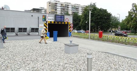 Bezpłatny parking w Tychach receptą na problemy komunikacyjne