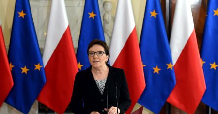Kopacz powołała nowych ministrów. "To ekipa grabarzy, która pochowa PO"