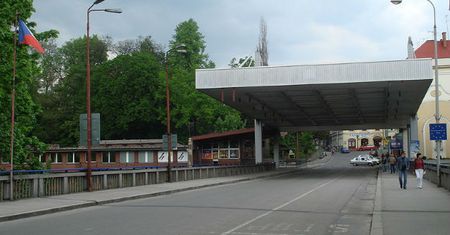 Most Przyjaźni w Cieszynie zamknięty. Utrudnienia w ruchu