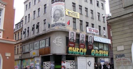 Anarchiści opuszczą skłot na Starym Rynku w Poznaniu. Dostaną za to 125 tys. zł