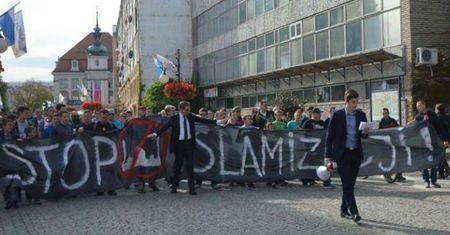 Antyimigrancki marsz w Legnicy pod lupą prokuratury