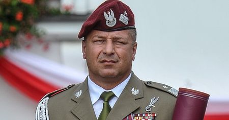 MON: gen. Marchwica p.o. inspektora WS; ppłk Kopacki p.o. dowódcy GROM
