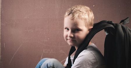 Ile waży tornister dziecka? Sanepid walczy o odpowiednie regulacje prawne