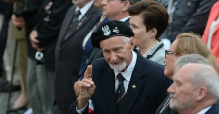 Obchody 72. rocznicy wybuchu Powstania Warszawskiego. Został odczytany Apel Pamięci