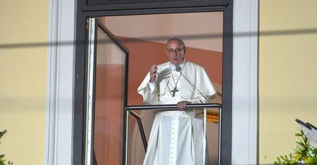 Błąd w tłumaczeniu słów papieża. Pielgrzymi usłyszeli coś zupełnie odwrotnego