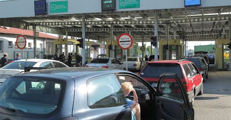 Rosja zawiesza stosowanie umowy o małym ruchu granicznym