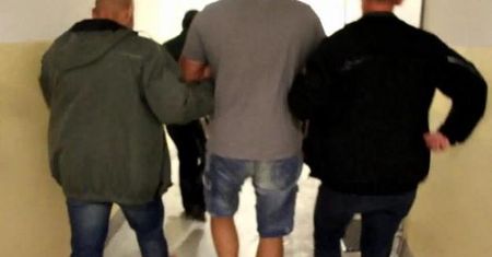 8 osób zajmujących się uprowadzeniami zatrzymanych przez wielkopolską policję
