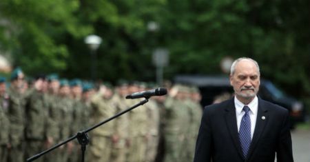 Apel smoleński podczas obchodów wybuchu Powstania Warszawskiego? Wiceprezydent stolicy odpowiada