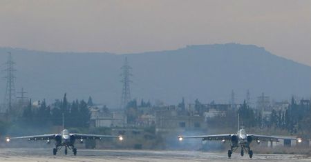 Rosja potwierdza, że jej lotnictwo zbombardowało tajną bazę amerykańsko-brytyjską w Syrii