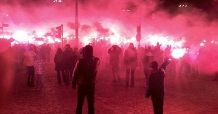 Wielkie racowisko w centrum Poznania na 97. rocznicę Powstania Wielkopolskiego