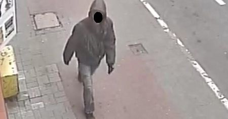 Policja zatrzymała podejrzanego o pedofilię, który zaczepiał dziewczynkę w centrum Poznania