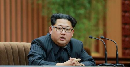 Kim Dzong Un: prace nad pociskiem międzykontynentalnym dobiegają końca