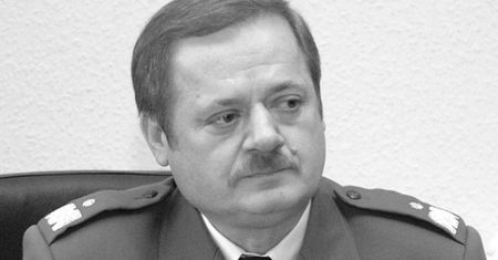 W Poznaniu na świńską grypę zmarły już cztery osoby. Jedną z ofiar jest były komendant policji