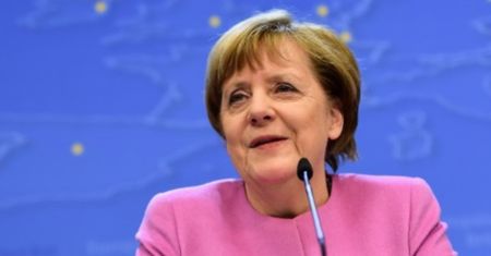 Merkel stanęła przed komisją śledczą. Odrzuciła zarzuty o błędy dot. wywiadu