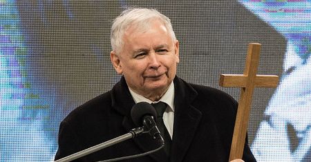 Rocznica katastrofy smoleńskiej. Jakub Majmurek: groza w cieniu żałoby
