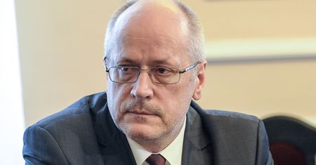 Kandydat na sędziego TK: po co chce pani wykazać, że jestem niedobrym PiS-owcem?
