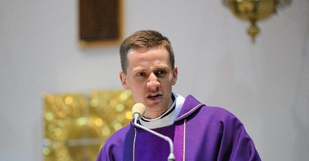 Umorzono śledztwo ws. obchodów rocznicy powstania ONR i kazania ks. Jacka Międlara