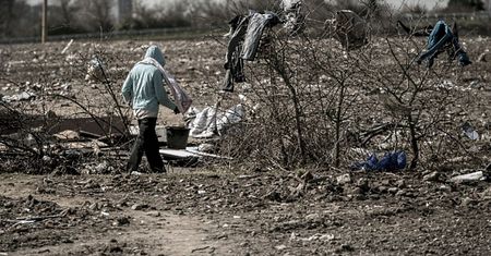 Francja: "Le Figaro" ujawnia rządowy plan rozlokowania migrantów