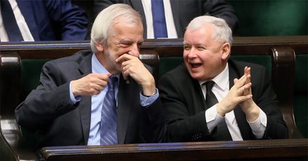 Pokolenie III RP uwierzyło w obietnice rządu. Młodzi Polacy nie chcą być Europejczykami gorszego sortu