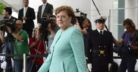 Merkel pod ostrzałem krytyki. Odpowie na pytania dziennikarzy