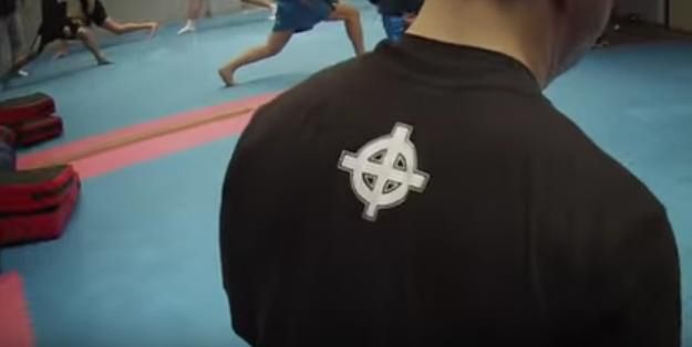 Kadr z klipu reklamującego turniej.
