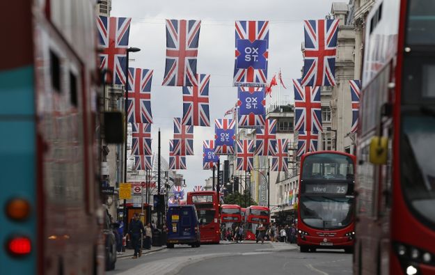 Jest reakcja ambasady RP w Londynie na ataki wobec Polaków