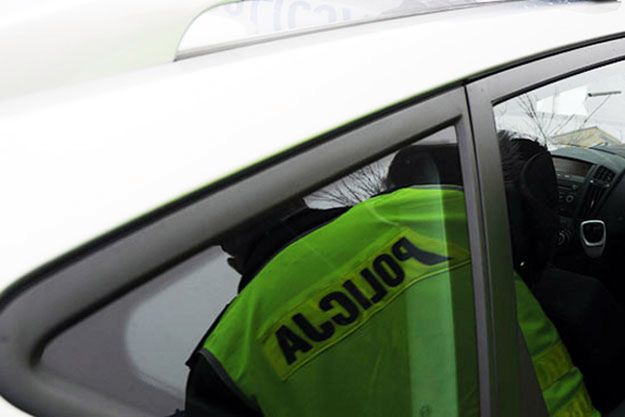 Tarnów: Zdemolowano 50 samochodów. Odwet na policji?