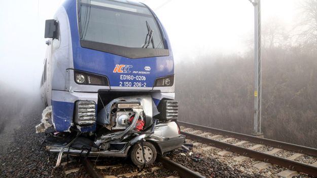 Miejsce wypadku na strzeżonym przejeździe kolejowym w Piotrkowie Trybunalskim