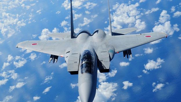Japoński myśliwiec Mitsubishi F-15DJ