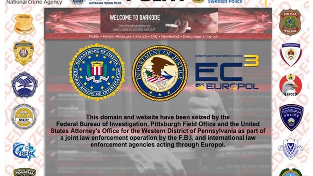 Komunikat na stronie Darkode