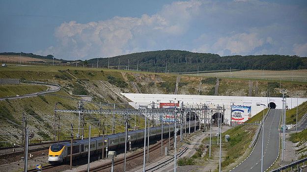 Wjazd do tunelu w pobliżu Calais