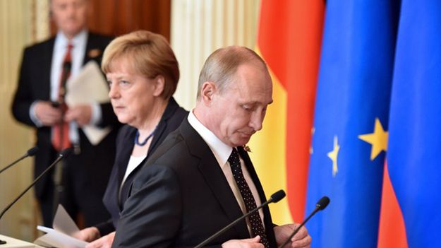Kanclerz Niemiec Angela Merkel i prezydent Rosji Władimir Putin