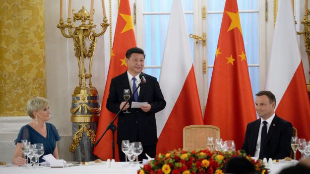 Prezydent Andrzej Duda wraz z małżonką i przewodniczący Chińskiej Republiki Ludowej Xi Jinping