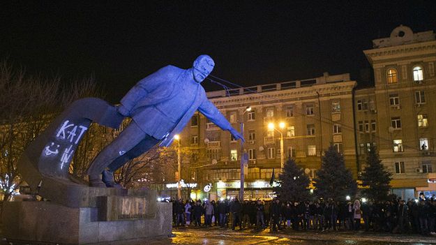 Pomnik działacza bolszewickiego Grigorija Pietrowskiego w miejscowości Dnipro