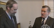Sławomir Cenckiewicz ujawnia nieznane nagranie: Lech Wałęsa prosi Antoniego Macierewicza o "swoją teczkę"