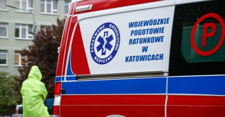 Gliwice. Dziecko wypadło z okna. Było pod opieką matki