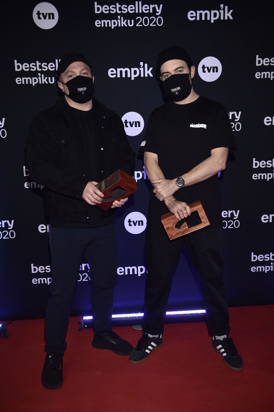 PRO8L3M  - Bestsellery Empiku 2020