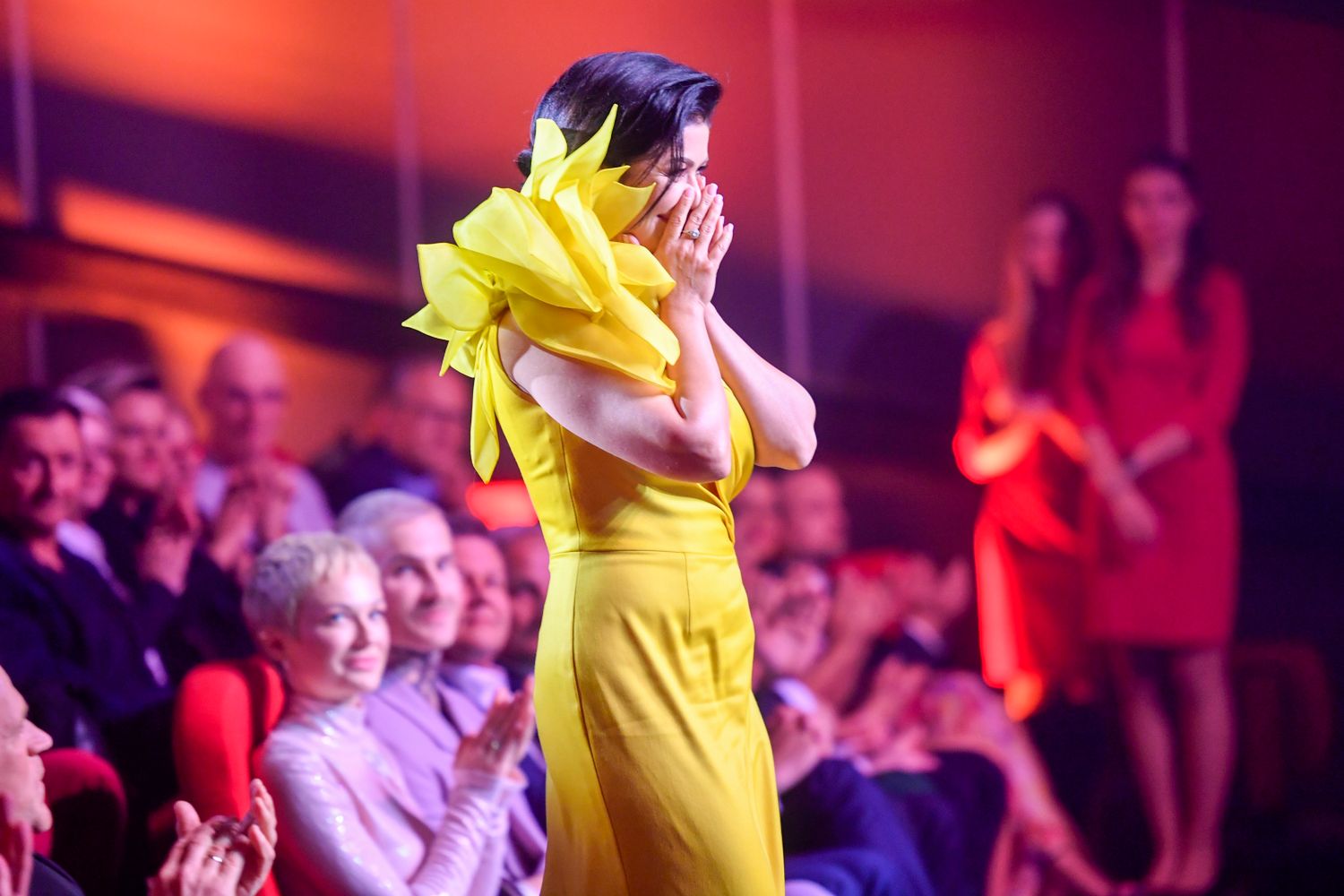 Kasia Cichopek odebrała nagrodę w imieniu swoim i Macieja Kurzajewskiego (fot. AKPA)