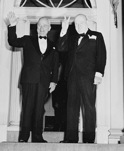 Tajny raport ujawnia, że Winston Churchill był za nuklearnym atakiem USA na ZSRR