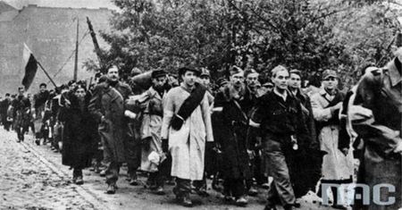 Rosja upubliczniła dokument o powstaniu warszawskim. Przekaże je Polsce?