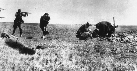 Helmut Oberlander - nazista z Einsatzgruppe zachowa obywatelstwo Kanady