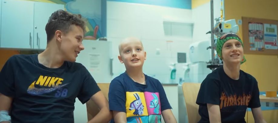 Dzieci z onkologii nagrały teledysk, by dodać innym chorym sił