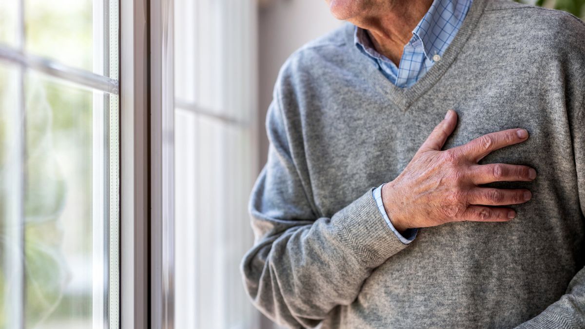 Ból dławicowy wiąże się z chorobą wieńcową.