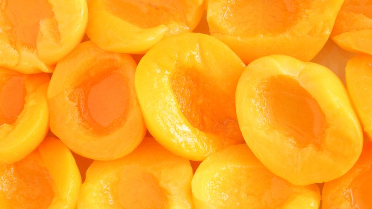 Owoce lata, które mogą chronić przed rozwojem hipercholesterolemii