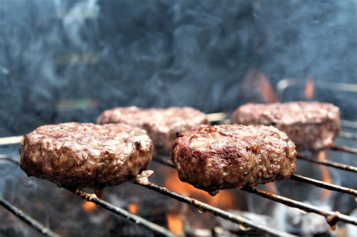 Grillowanie niektórych produktów jest szkodliwe dla zdrowia