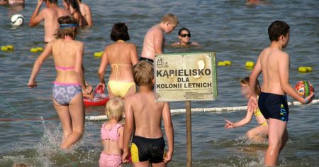 Atakuje na koloniach. Główny Inspektorat Sanitarny wydał ostrzeżenie