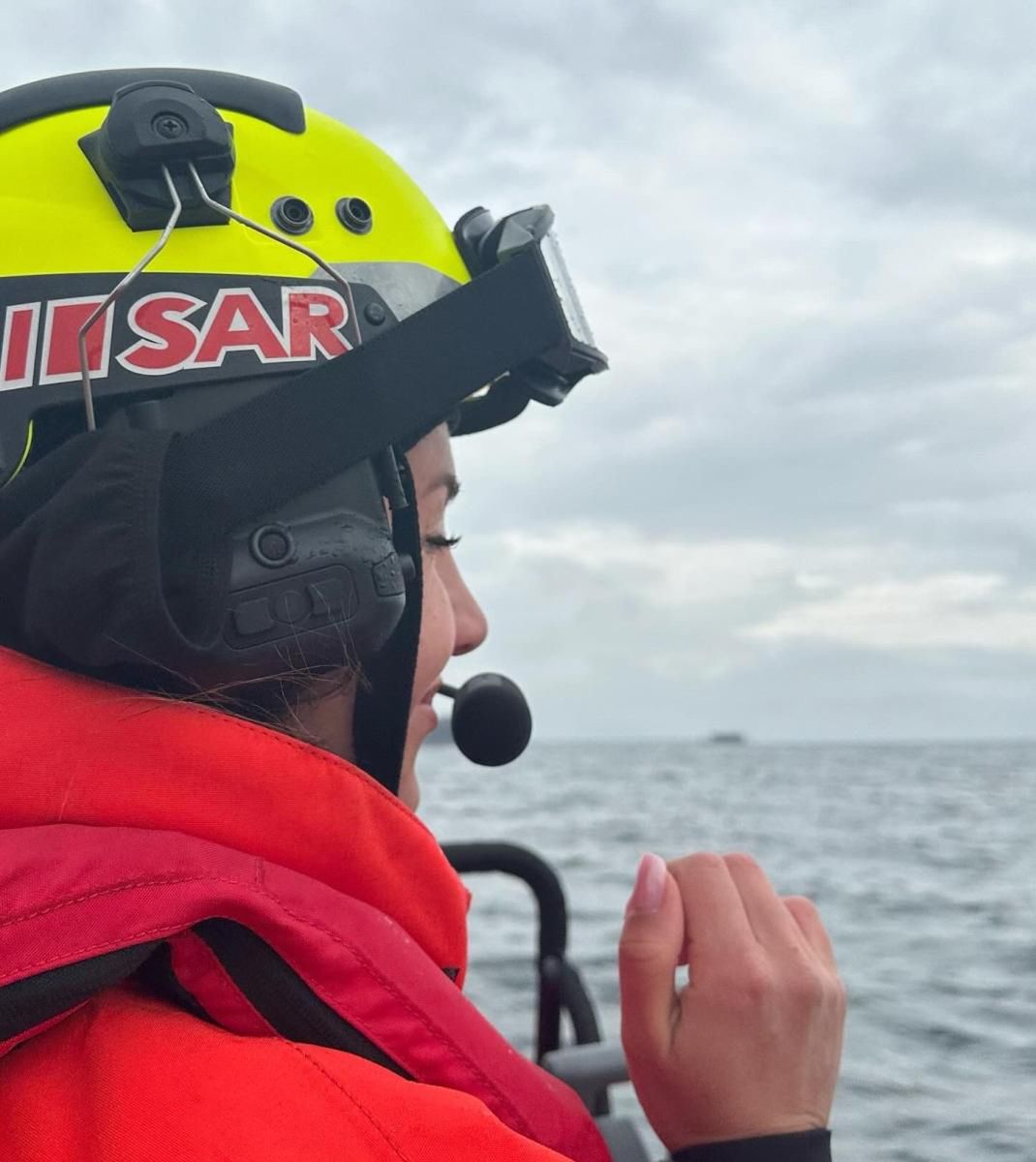 Ratownicy często pracują na otwartym morzu