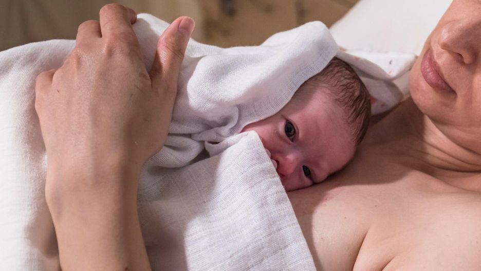 Wyrzuciła męża z sali porodowej po tym, jak zrobił jej niesmaczny żart