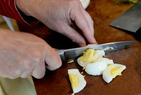 Więcej niż jedno jajko dziennie podwyższa ryzyko rozwoju cukrzycy typu 2. Kobiety szczególnie narażone