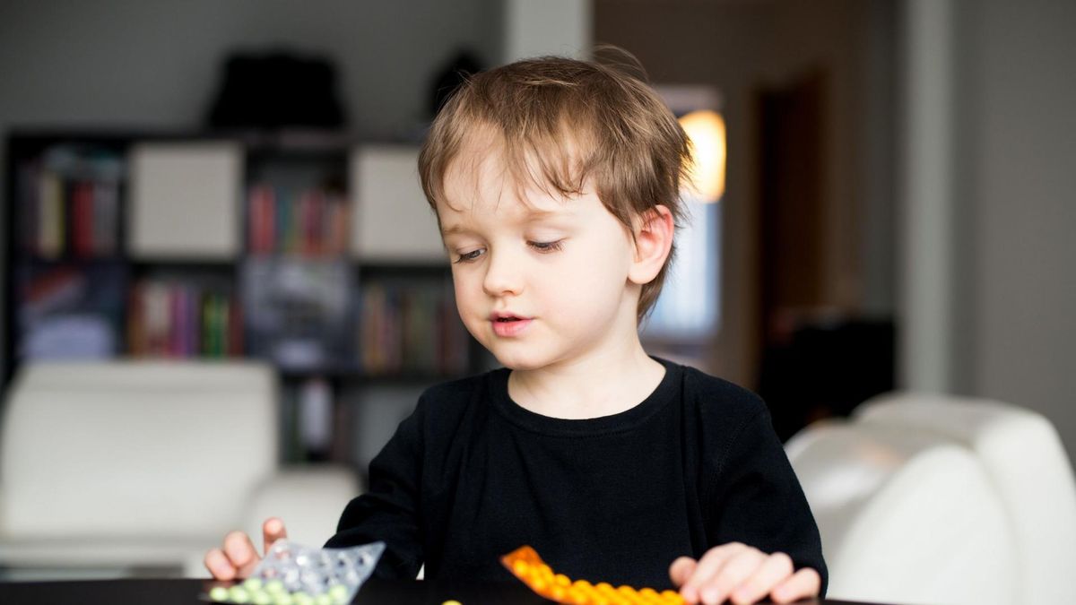 Czy niemowlę powinno dostawać witaminy?